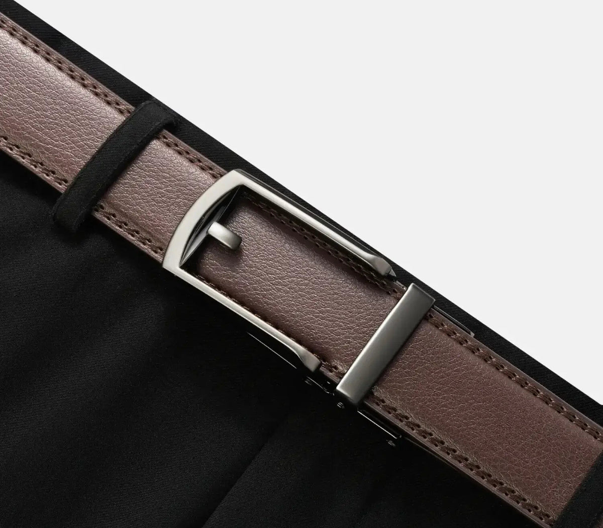 Honoré, ceinture en cuir à cliquet