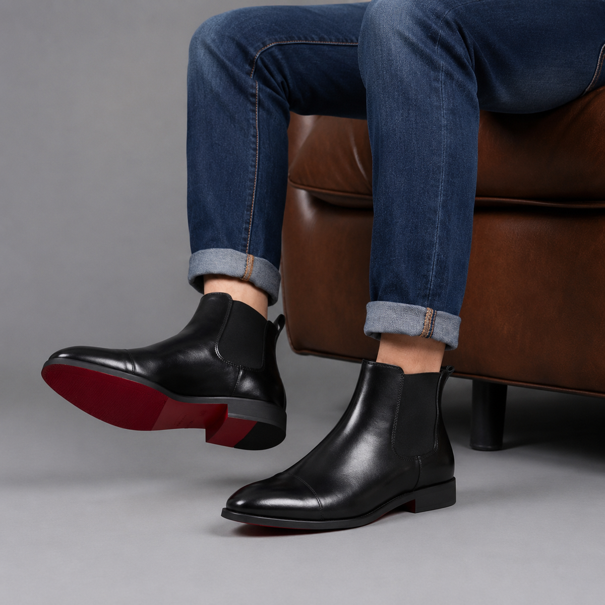 Gustave, bottines chelsea en cuir noir semelle rouge homme - vue 3