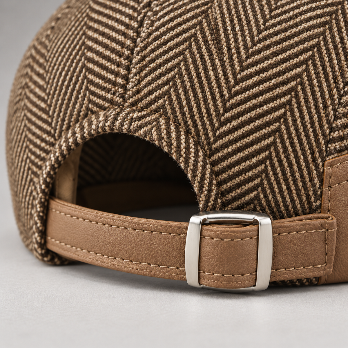 Fernand, casquette à chevrons : boucle de réglage