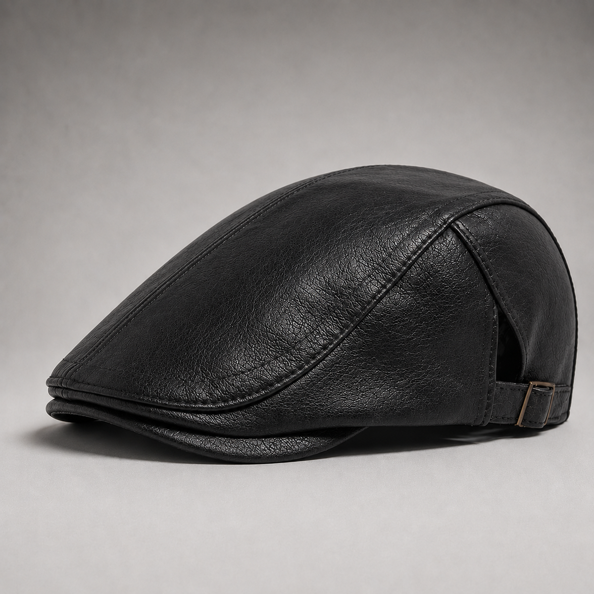 Gaston, casquette plate en cuir noir