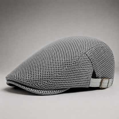Louis, casquette plate en maille ajourée gris clair