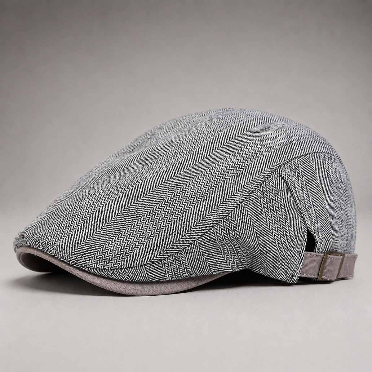 Maurice, casquette plate à chevrons gris clair
